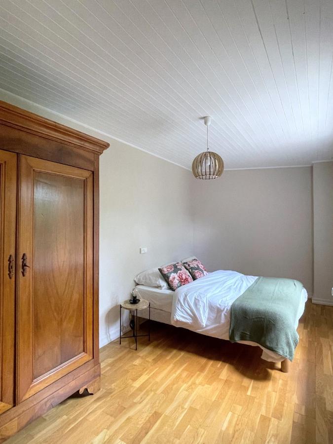 Maison Au Pied De La Roche Solutré-Pouilly Extérieur photo