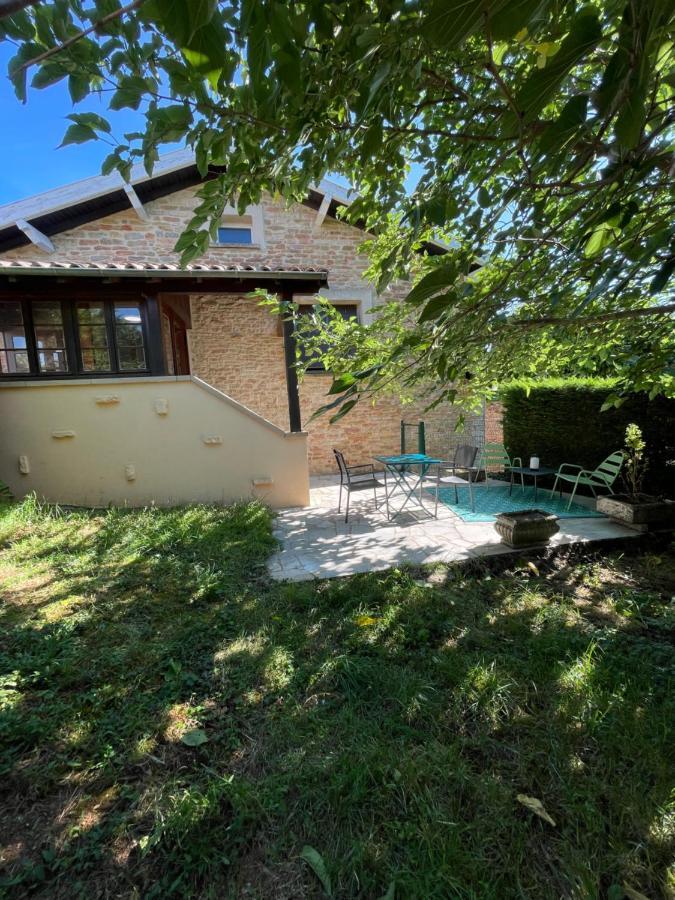 Maison Au Pied De La Roche Solutré-Pouilly Extérieur photo